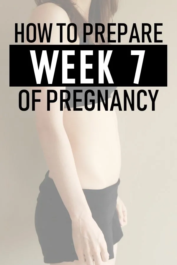 7 Weeks Pregnant Bumpdate. What I'm learning about this week, my action items to prepare for baby, my favorite maternity and baby finds of the week. #firsttrimester #7weekspregnant How to cure and get rid of morning sickness, How and when to announce your pregnancy to parents and family, gifts to give grandparents-to-be, starting a baby library, book a dentist appointment while pregnant. Seven weeks pregnant baby bump.