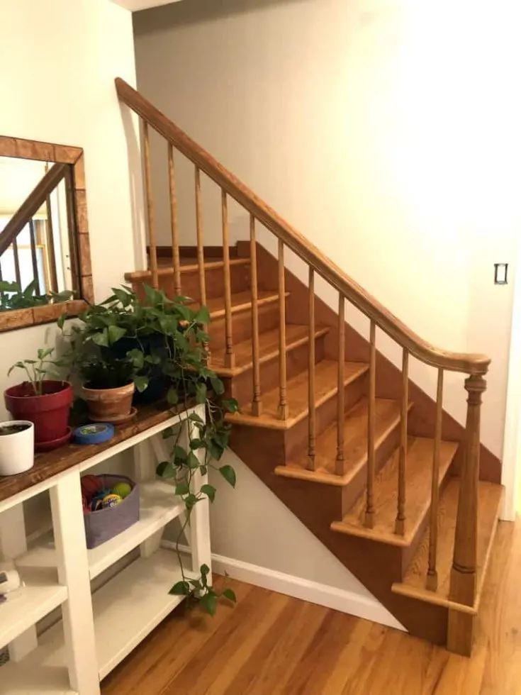 home improvement ideas - stairs before