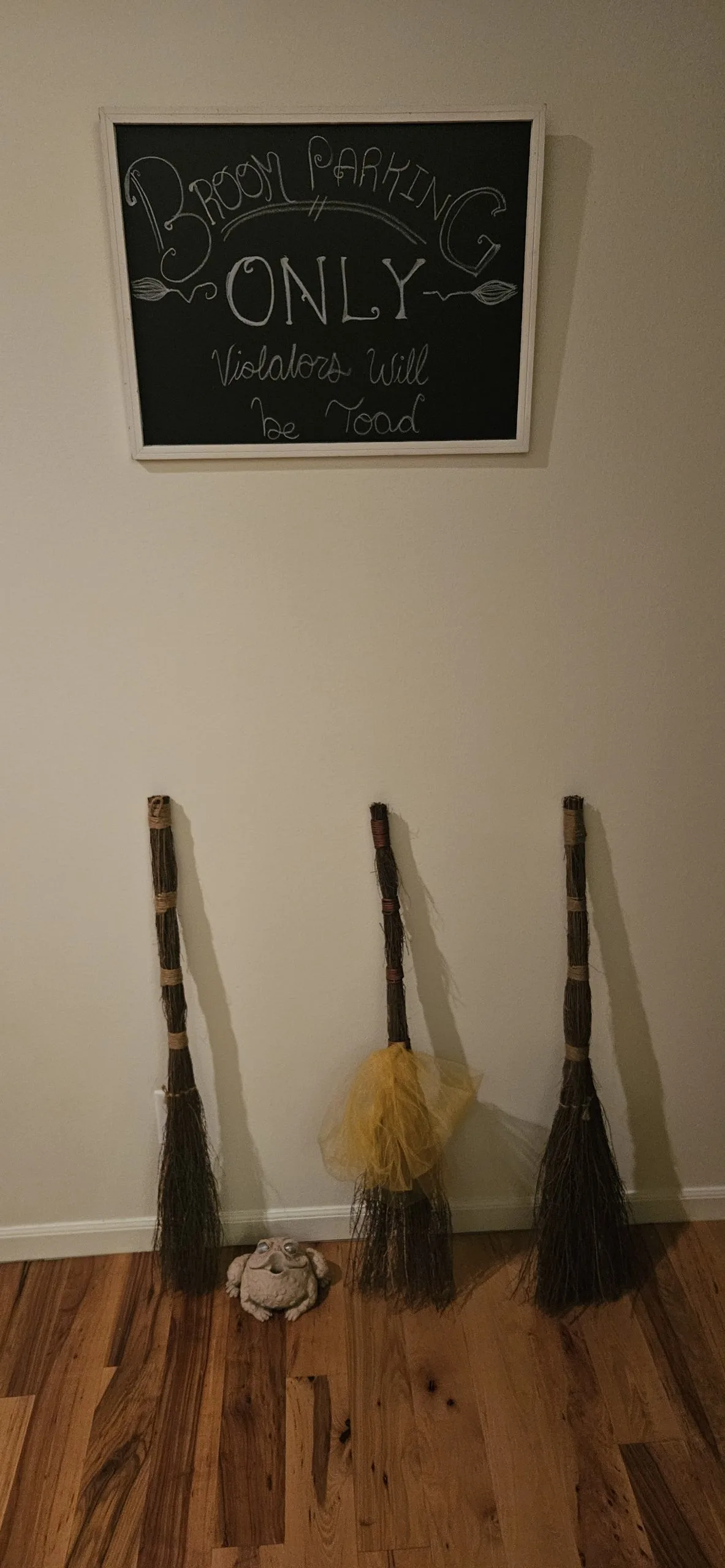 Easy Halloween Decor: Broom Parking